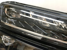 Load image into Gallery viewer, Frontscheinwerfer Skoda Karoq 57B941016D LED Rechts Scheinwerfer Headlight SCH3045908247uz