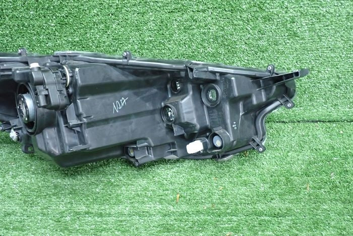 Frontscheinwerfer Toyota Yaris Links Scheinwerfer Headlight SCH4437043752jz