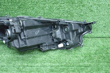 Load image into Gallery viewer, Frontscheinwerfer Toyota Yaris Links Scheinwerfer Headlight SCH4437043752jz