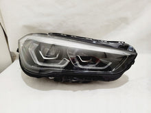 Laden Sie das Bild in den Galerie-Viewer, Frontscheinwerfer BMW X1 F48 5A01172-02 LED Ein Stück (Rechts oder Links) SCH4477011865bs