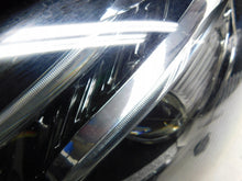 Laden Sie das Bild in den Galerie-Viewer, Frontscheinwerfer Mercedes-Benz W213 A2139068903 LED Links Headlight SCH6870673581uv