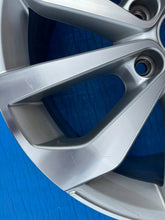 Load image into Gallery viewer, 1x Alufelge 17 Zoll 7.0" 5x112 45ET Glanz Schwarz 2GA601025AG VW Rim Wheel FEL8814621807mi