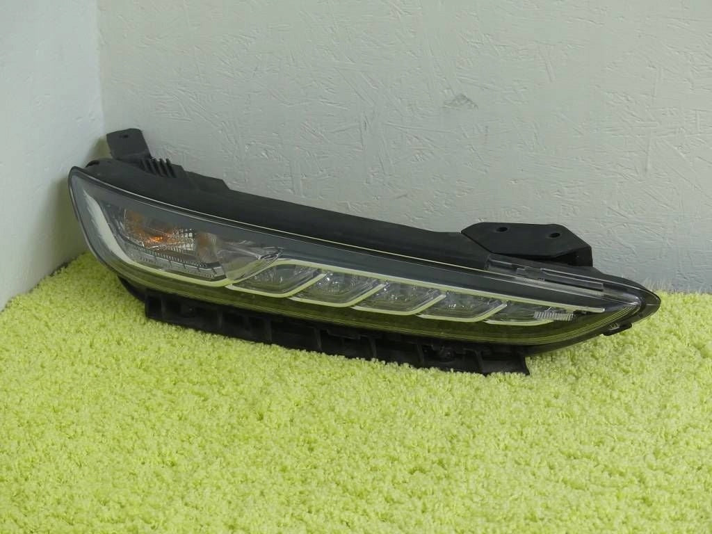 Frontscheinwerfer Hyundai Kona 92208-J9000 Rechts Scheinwerfer Headlight SCH6001010889cg