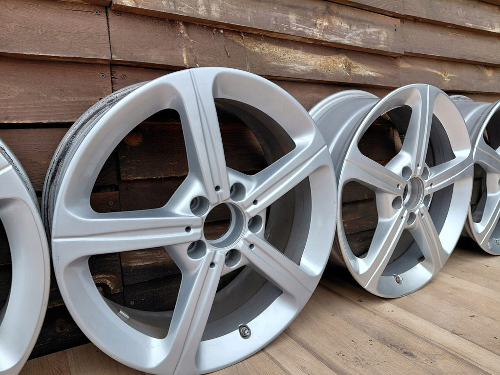 4x Alufelge 17 Zoll 6.5" 5x112 44ET Glanz Silber A1774011200 Mercedes-Benz FEL5164992875qr