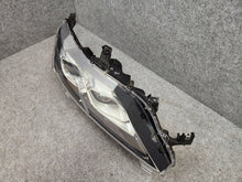 Laden Sie das Bild in den Galerie-Viewer, Frontscheinwerfer Mitsubishi Eclipse Cross I W3153SCZ LED Rechts Headlight SCH2291188340vk