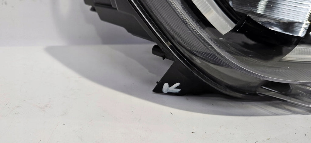 Frontscheinwerfer Dacia Duster 260101133R Rechts Scheinwerfer Headlight