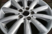 Laden Sie das Bild in den Galerie-Viewer, 1x Alufelge 17 Zoll 7.0&quot; 5x112 54ET Glanz Silber Mini F57 F56 F55 Rim Wheel