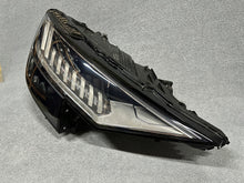 Load image into Gallery viewer, Frontscheinwerfer Audi Q8 4M0941085 LED Rechts Scheinwerfer Headlight SCH6124624639gw