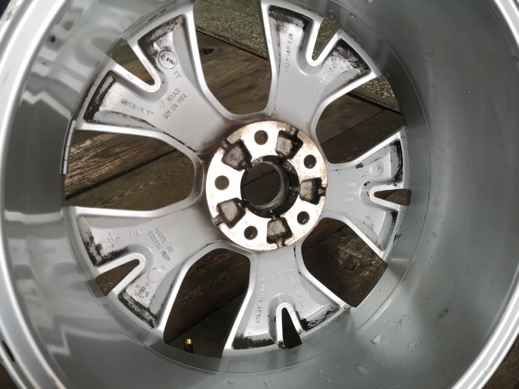 1x Alufelge 18 Zoll 7.0" 5x112 45ET Glanz Silber 575601025E Mg Rim Wheel FEL6846746696xy