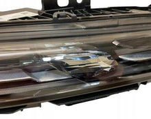 Laden Sie das Bild in den Galerie-Viewer, Frontscheinwerfer BMW 7 9879936 9879935 Ein Satz Scheinwerfer Headlight SCH9138526604vl