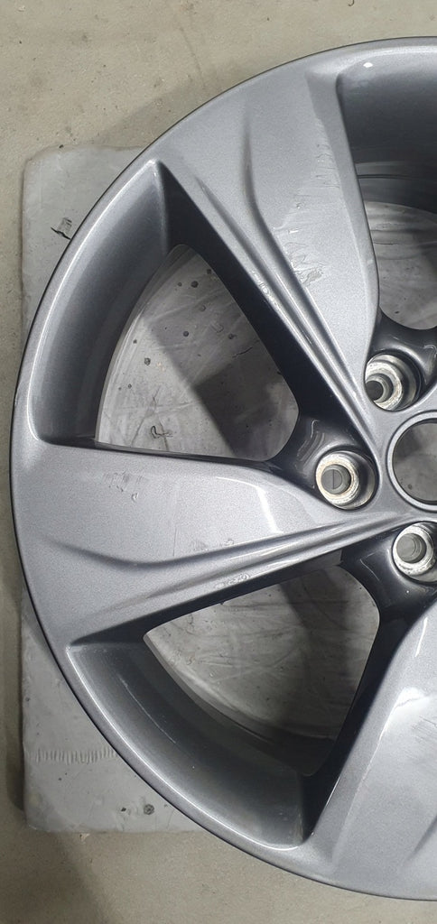 1x Alufelge 18 Zoll 7.5" 5x108 49ET Glanz Grau YP00180480 Opel Grandland X FEL5539046300vp