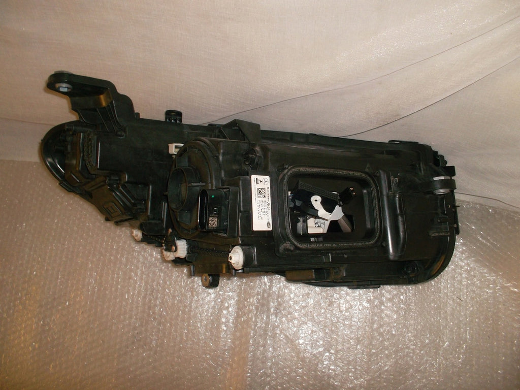 Frontscheinwerfer Mercedes-Benz Cls A2579069902 LED Rechts oder Links SCH8786068642ma