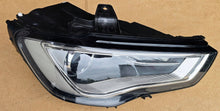 Laden Sie das Bild in den Galerie-Viewer, Frontscheinwerfer Audi A3 8V0941006C Rechts Scheinwerfer Headlight SCH6808012080ll
