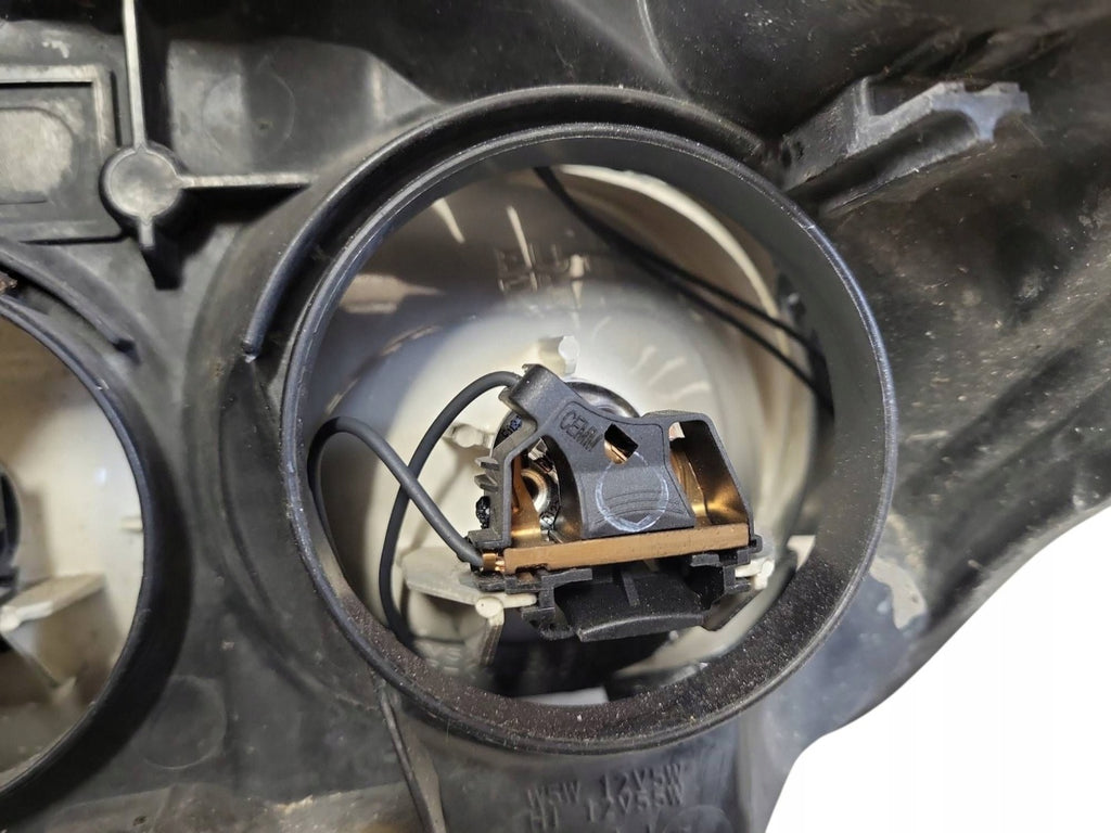 Frontscheinwerfer Ford Focus 8M51-13W029-AE Rechts Scheinwerfer Headlight SCH4856973756la
