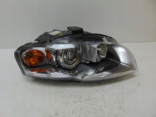 Load image into Gallery viewer, Frontscheinwerfer Audi A4 B7 8E0941030AS 1307329115 Xenon Rechts Headlight