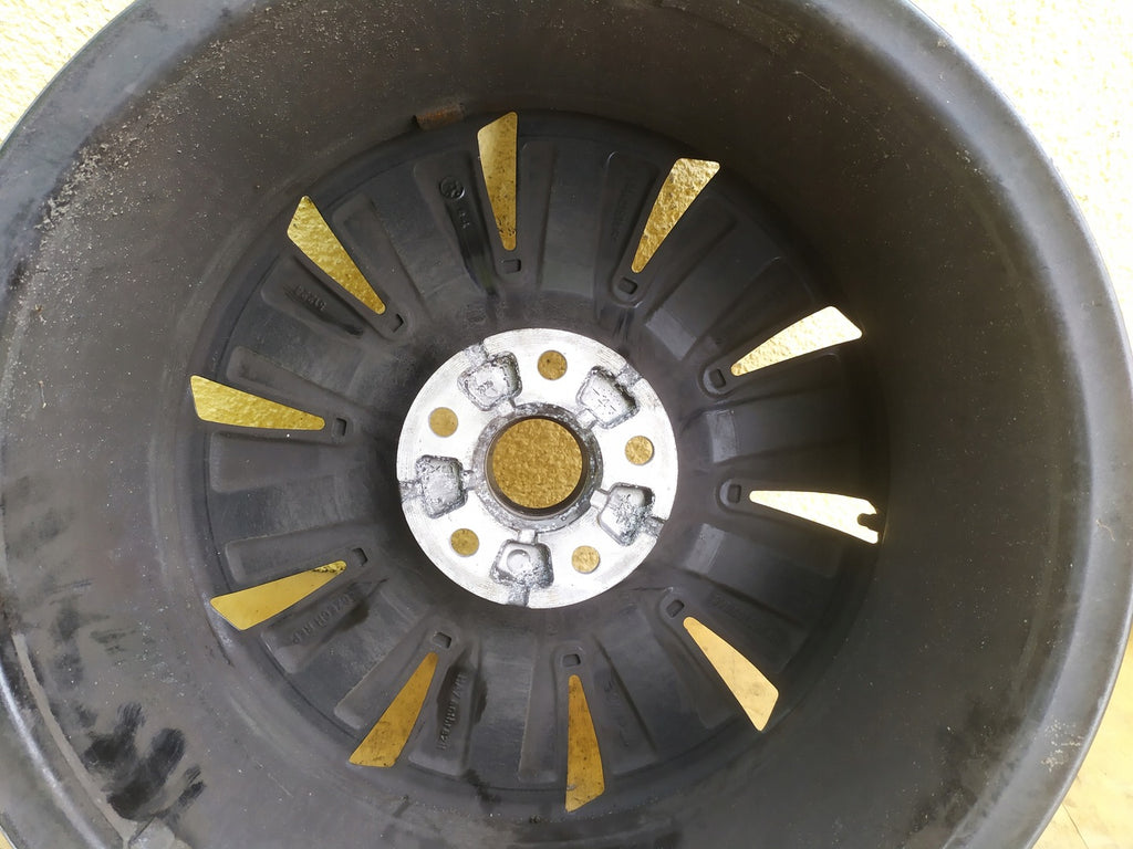 1x Alufelge 17 Zoll 6.5" 5x112 41ET Glanz Silber 3V0601025AH Mg Superb Iii