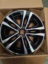 Load image into Gallery viewer, 1x Alufelge 18 Zoll 7.5" 5x112 Glanz A1774013100 Mercedes-Benz W177 Rim Wheel FEL1449055263hs