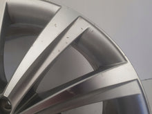 Laden Sie das Bild in den Galerie-Viewer, 1x Alufelge 18 Zoll 7.5&quot; 5x112 48ET Glanz Graphit 5E3601025J Mg Octavia 5e3