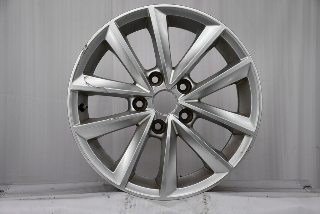 1x Alufelge 16 Zoll 6.5" 5x114.3 41ET Glanz Silber 403002460R Renault Megane 1