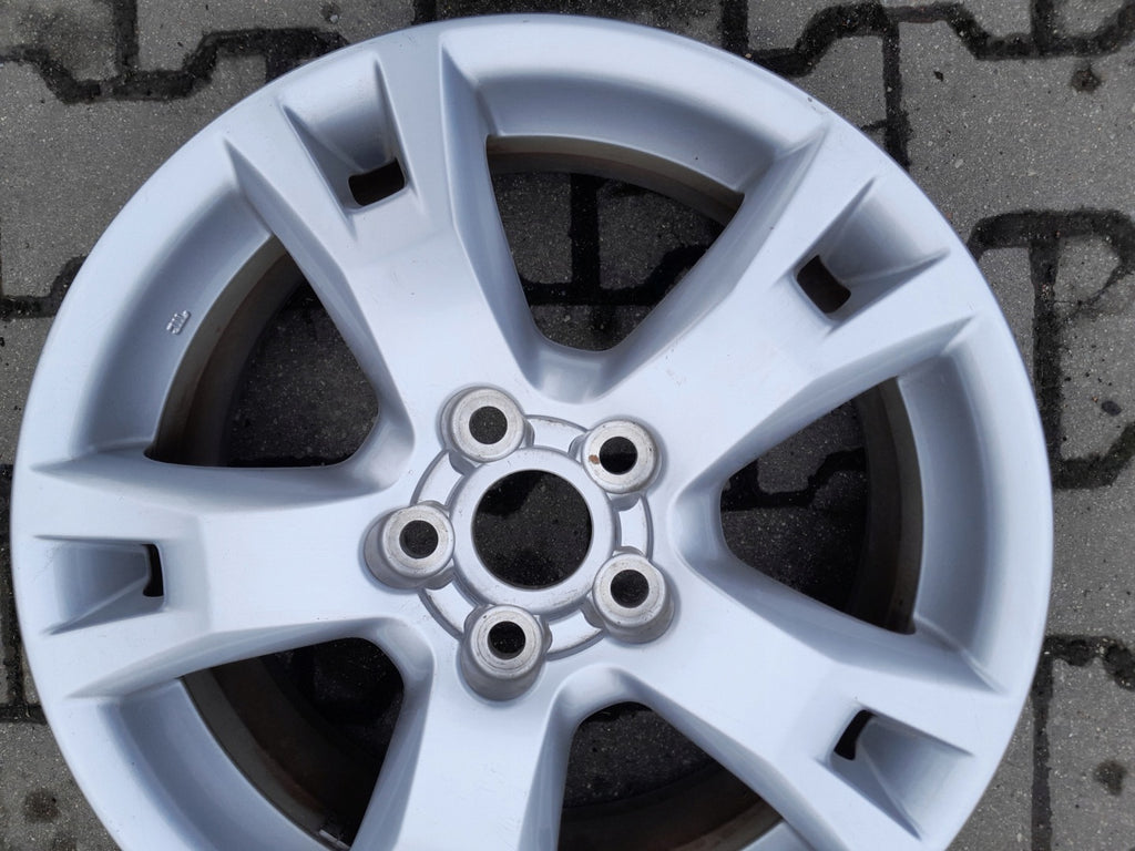 1x Alufelge 17 Zoll 7.0" 5x114.3 45ET Glanz Silber Toyota Rav Rim Wheel FEL9087102699bn