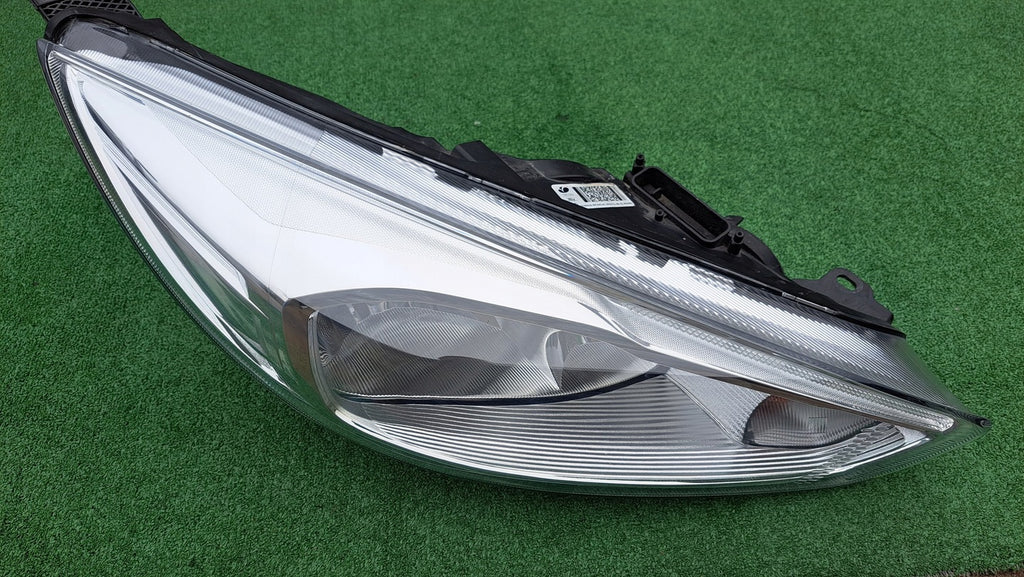 Frontscheinwerfer Ford Focus F1EB-13W029-AFA LED Rechts Scheinwerfer Headlight