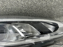 Laden Sie das Bild in den Galerie-Viewer, Frontscheinwerfer Ford I L1BB-13E014-CD Rechts Scheinwerfer Headlight SCH1870646905am