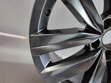 Load image into Gallery viewer, 1x Alufelge 18 Zoll 8.0" 5x112 40ET Glanz 3G8601025Q VW Arteon Rim Wheel FEL5818548032pt