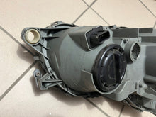 Laden Sie das Bild in den Galerie-Viewer, Frontscheinwerfer Mercedes-Benz Clk A208 Links Scheinwerfer Headlight