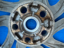 Load image into Gallery viewer, 1x Alufelge 20 Zoll 8.5" 5x120 HY32-1007-EA Land Rover Rim Wheel FEL9406826071yn