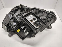 Laden Sie das Bild in den Galerie-Viewer, Frontscheinwerfer Mercedes-Benz W205 A2059061606 Rechts Scheinwerfer Headlight SCH3662199026vu