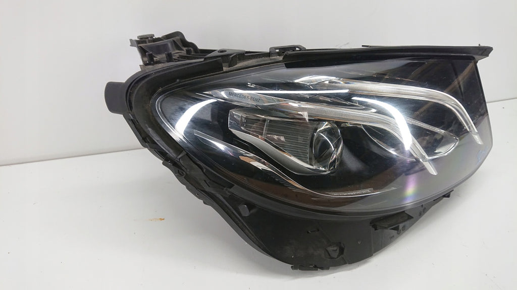 Frontscheinwerfer Mercedes-Benz A2139069003- 85122000 LED Rechts Headlight SCH9321551005dl