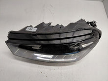 Laden Sie das Bild in den Galerie-Viewer, Frontscheinwerfer Skoda Fabia IV 6VB941015A Full LED Links Headlight SCH3732514539dv