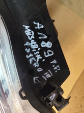 Load image into Gallery viewer, Frontscheinwerfer Mitsubishi Pajero IV Xenon Rechts Scheinwerfer Headlight