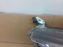 Laden Sie das Bild in den Galerie-Viewer, Frontscheinwerfer Toyota 4 Yaris Links Scheinwerfer Headlight SCH7602113504xg