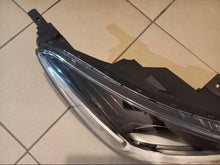 Load image into Gallery viewer, Frontscheinwerfer Kia Rio Rechts Scheinwerfer Headlight SCH1050410667li