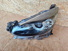Laden Sie das Bild in den Galerie-Viewer, Frontscheinwerfer Mazda 2 D43N51040 LED Links Scheinwerfer Headlight SCH6737538417sm