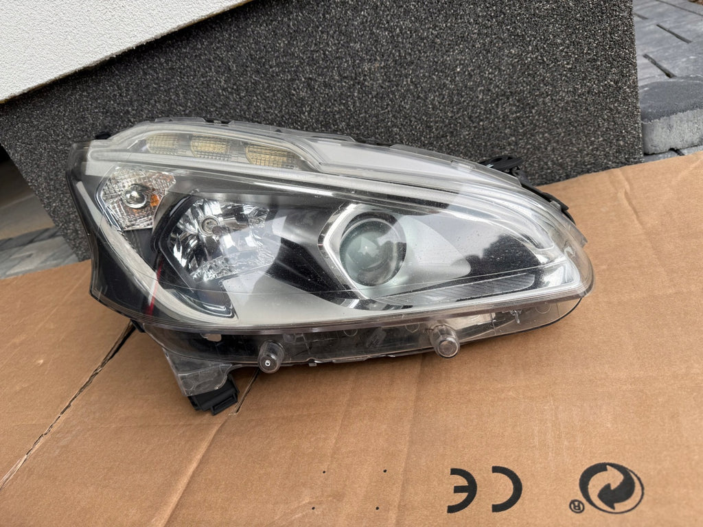 Frontscheinwerfer Peugeot 208 9810805880 Rechts Scheinwerfer Headlight SCH9412005649mv
