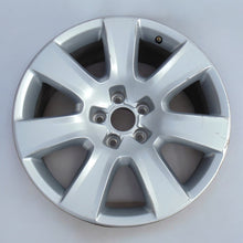 Load image into Gallery viewer, 1x Alufelge 18 Zoll 7.5&quot; 5x112 26ET Silber 4H0601025B Audi A8 Rim Wheel