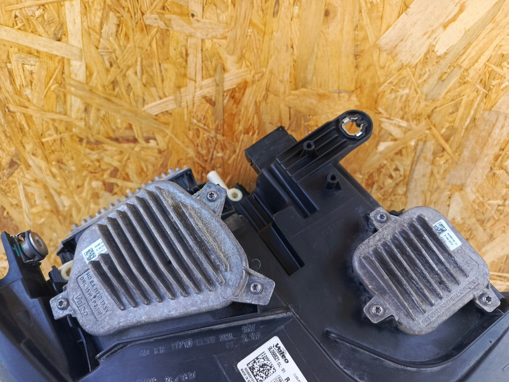 Frontscheinwerfer BMW X1 F48 6311-7193708-03 Full LED Rechts Headlight SCH5400431492on