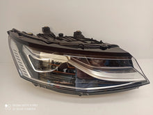 Laden Sie das Bild in den Galerie-Viewer, Frontscheinwerfer VW Transporter 7T1941082A 7T1941081A LED Ein Satz Headlight