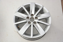 Load image into Gallery viewer, 1x Alufelge 15 Zoll 6.0" 5x100 38ET Glanz Silber 6C0601025 Vw Rim Wheel FEL2448199690nc
