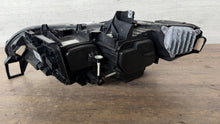 Laden Sie das Bild in den Galerie-Viewer, Frontscheinwerfer VW I 14B941036B Rechts Scheinwerfer Headlight SCH8858554730cc