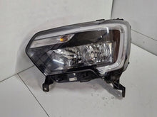 Laden Sie das Bild in den Galerie-Viewer, Frontscheinwerfer Renault Master III 260607867R- Links Scheinwerfer Headlight SCH3180997100ke