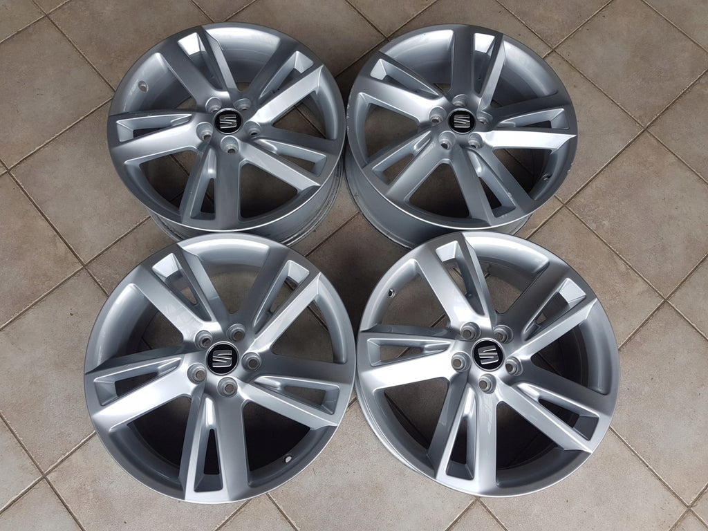 4x Alufelge 17 Zoll 6.5" 5x100 48ET Glanz Silber 6F9601025E Seat Arona Rim Wheel FEL3257127964xs