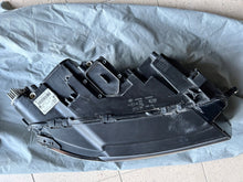 Load image into Gallery viewer, Frontscheinwerfer VW Tiguan 5NB941082A LED Rechts Scheinwerfer Headlight SCH5032803037ra