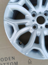 Laden Sie das Bild in den Galerie-Viewer, 1x Alufelge 16 Zoll 6.0&quot; 4x108 37 5ET Ford Ecosport Rim Wheel