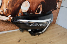 Laden Sie das Bild in den Galerie-Viewer, Frontscheinwerfer Renault Clio V 260607647R LED Links Scheinwerfer Headlight SCH9339173636uw