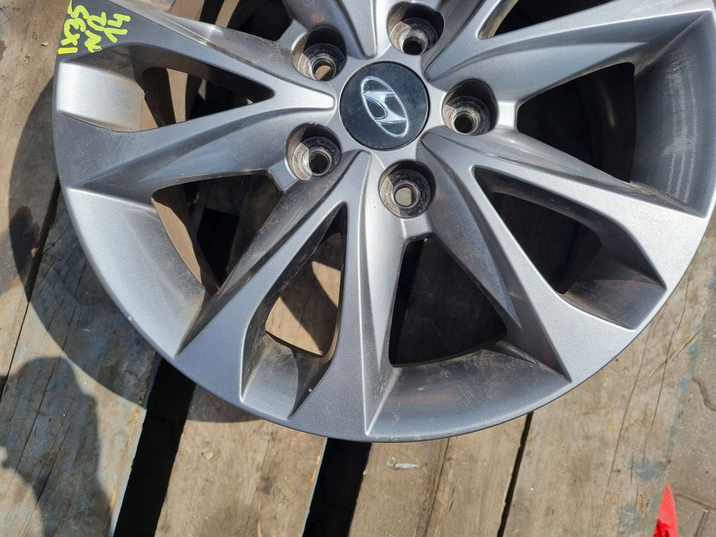 1x Alufelge 16 Zoll 6.5" 5x114.3 48ET 52910-2Y510 Hyundai Tucson Rim Wheel