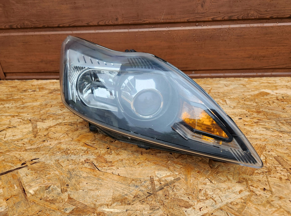 Frontscheinwerfer Ford Focus 8M51-13D154 Xenon Rechts Scheinwerfer Headlight