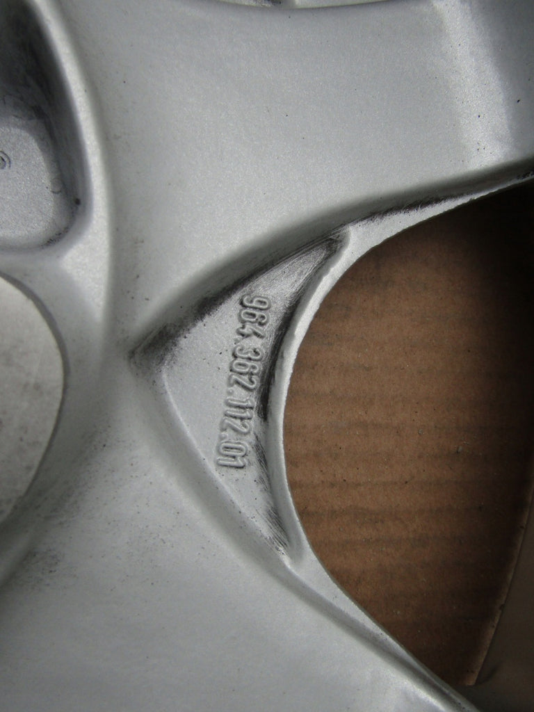 1x Alufelge 16 Zoll 6.0" 5x130 96436211201 Porsche 911 964 Carrera Rim Wheel FEL4726399412ej